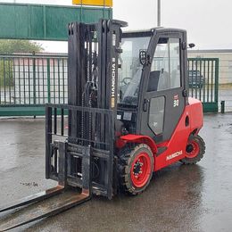 HC (Hangcha) CPCD30-XRW92F * Dieselstapler