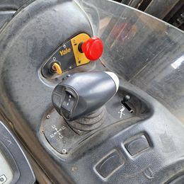 Yale MR16 * Schubmaststapler