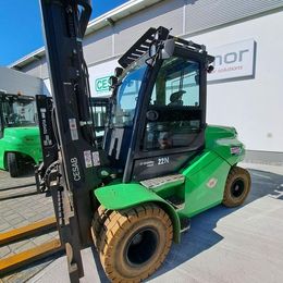 Cesab B 880 H2 * 4-Rad Elektrostapler