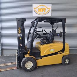 Yale ERP 30 VL * 4-Rad Elektrostapler