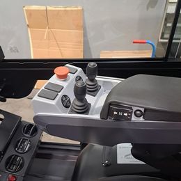 HC (Hangcha) CPD20-XEXY2HA-SI * 4-Rad Elektrostapler