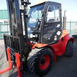 HC (Hangcha) CPCD35 Geländestapler 4x4 * Geländestapler