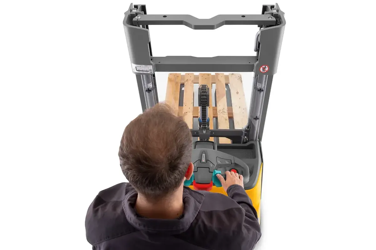 Jungheinrich Gabelhochhubwagen ERC 110zi Jungheinrich ERC 110zi