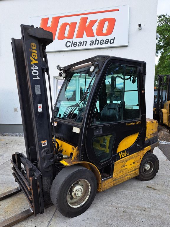 Yale GDP30 VX Dieselstapler gebraucht Yale GDP30 VX * Dieselstapler